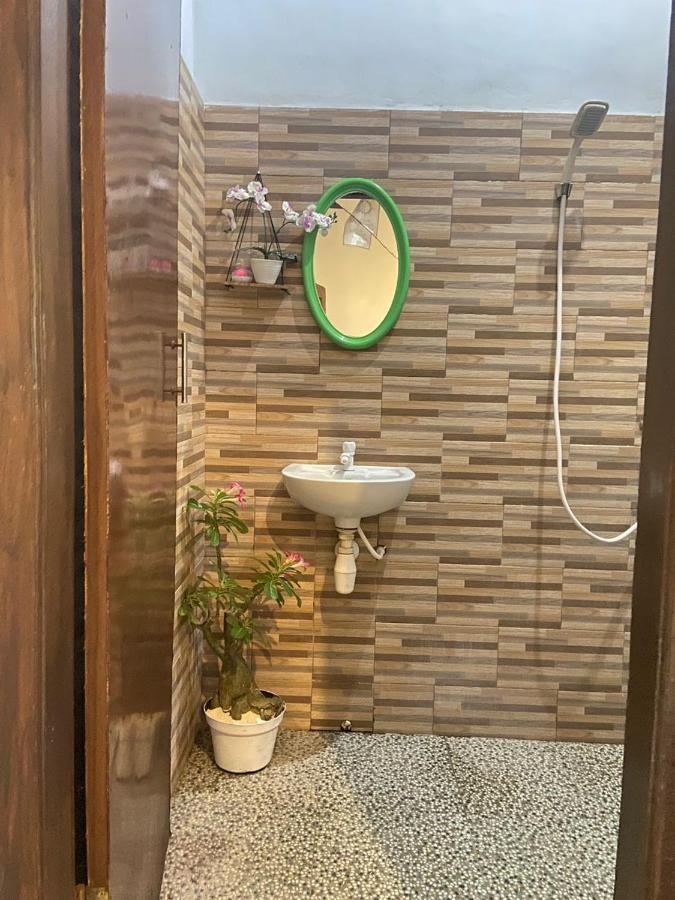 Kuwera Homestay Batununggul Zewnętrze zdjęcie